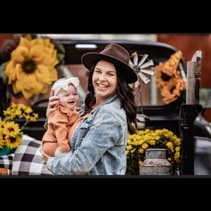 Meet your Posher, Jessica